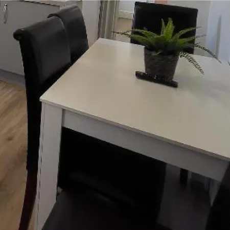 Escape, 2 Bedrooms דירה *